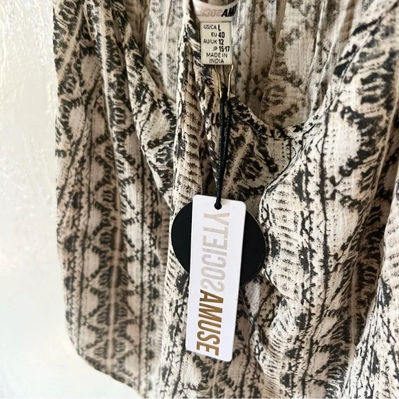 NWT Amuse Society Beach Daze Studded Tank - Picture 6 of 7